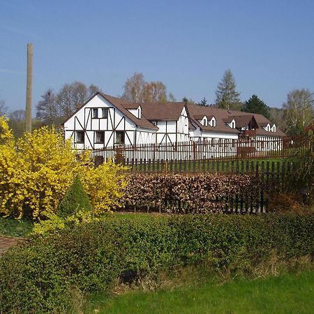 Restaurace A Penzion Ceska Hospoda Heřmanice Exteriör bild