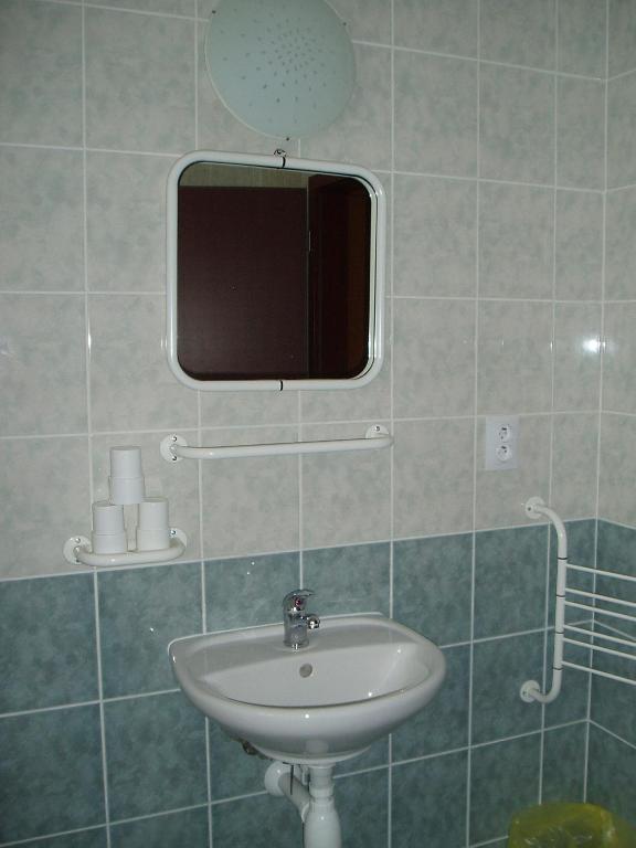 Restaurace A Penzion Ceska Hospoda Heřmanice Rum bild